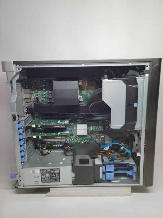 Dell Precision T5810 - Xeon E5-1650 v3 | 32GB RAM | 2x Display Adapter\t89JNXK Q