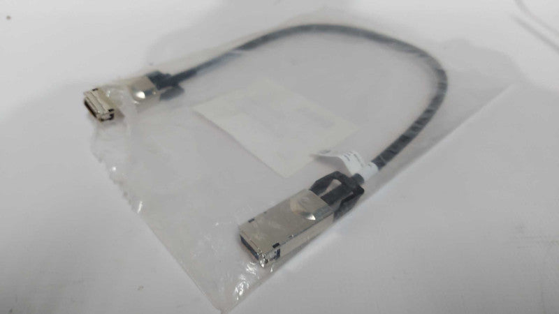 DELL FORCE10 12GB/S SFF-8470 TO SFF-8470 2FT/0.6M STACKING CABLE 00NNRR #