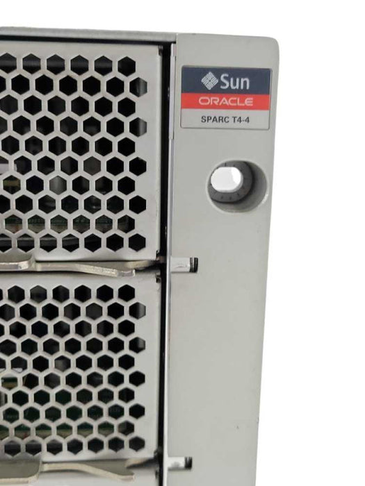 Sun ORACLE SPARC T4-4,  4x Sparc T4 CPU 256 GB RAM, 4x PSU, READ _