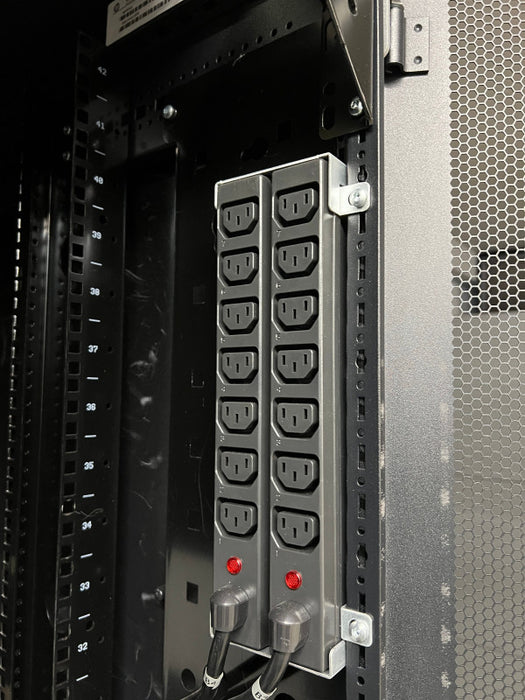 HP Storage 42U Server Rack READ -