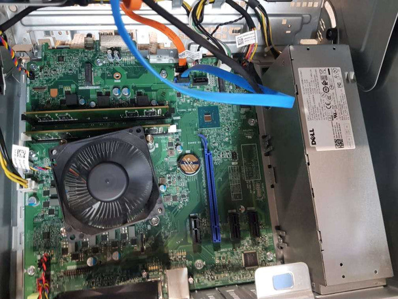 Dell Optiplex 3060 MT i3 - 8100 CPU @  3.60GHz 8GB  DDR4 RaM
