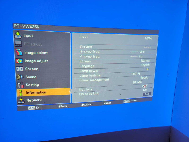 Panasonic PT-VW435NU WXGA LCD Projector 1180 Lamp Hours, NO REMOTE  _