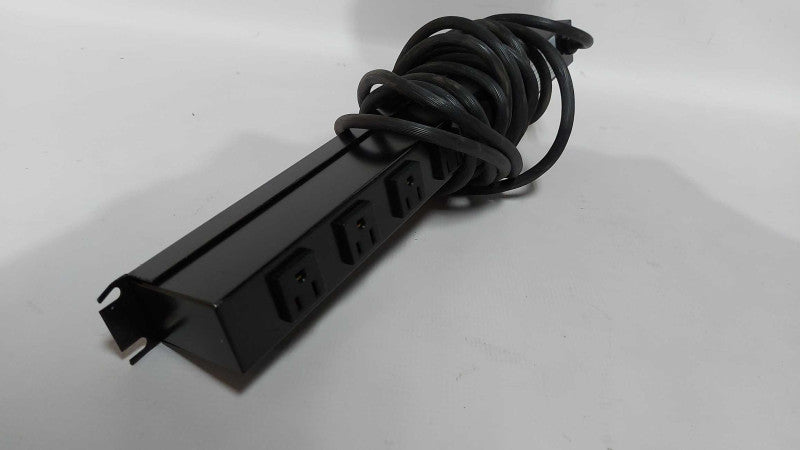 Hammond Manufacturing Power Distribution Unit 120Vac/15A 1583T6D1BKRA #