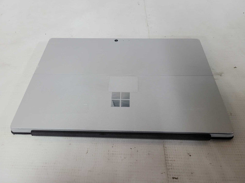 Microsoft Surface Pro 5 (1796) - i5-7300U, 8GB RAM, 256GB SSD - READ