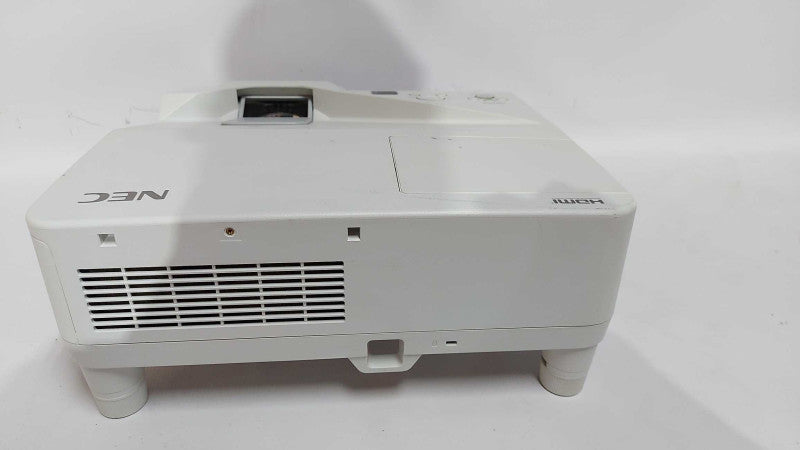 NEC NP-UM330W 3LCD Projector Ultra Short Throw 3300 Lumens HDMI 1080p #
