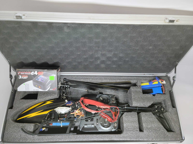 Blade 450 RC Helicopter