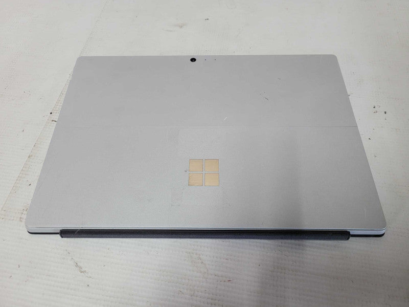 Microsoft Surface Pro 6 (1835) - i5-8350U, 8GB RAM, 256GB SSD - READ