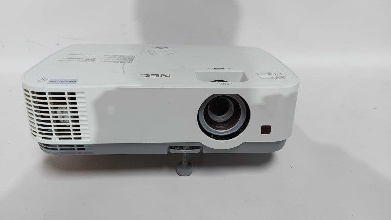 NEC ME331X 3LCD Projector Portable 3300 ANSI 1080p - 3597 Lamp hours #