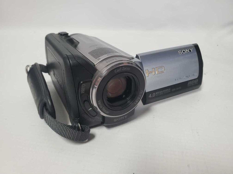 Sony HDR-XR100 80GB HDD Digital Camcorder | |