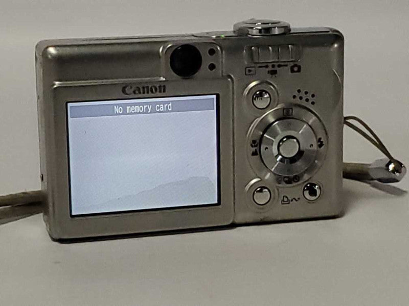 Canon ELPH SD300 4.0MP Digital Camera (READ) |