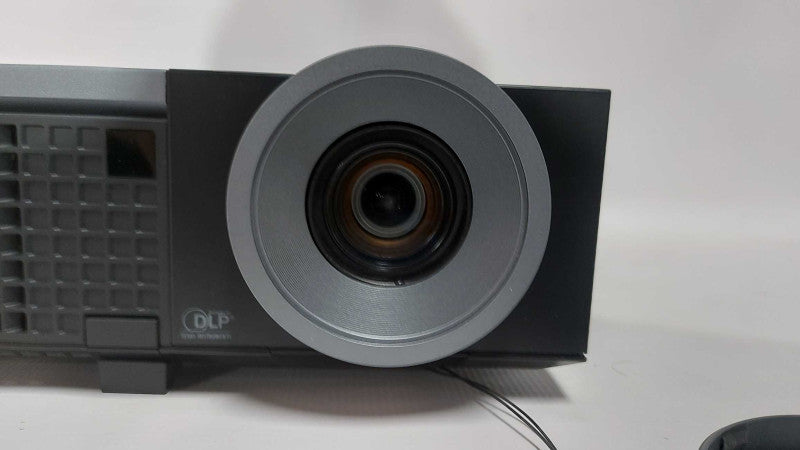 Dell DLP 4210X XGA Conference Room HDMI Projector 3500 Ansi Lumens 208 Hours #
