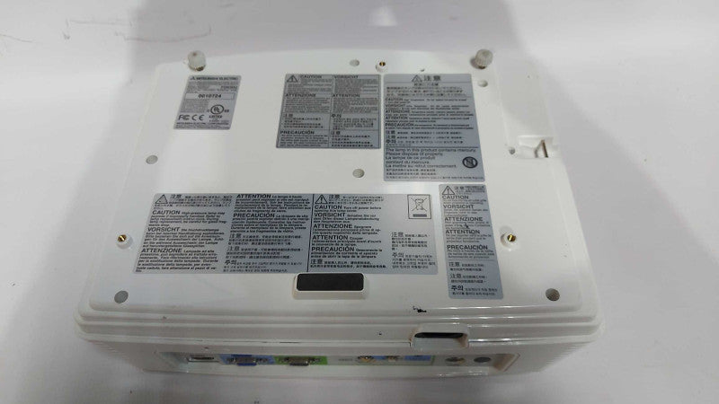 mitsubishi FD630U DLP Projector 4000 ANSI Professional Full HD 1080p HDMI #