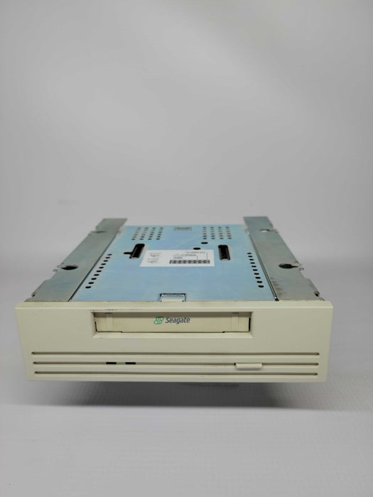 Seagate 12/24GB Tape Drive (STD22400N)
