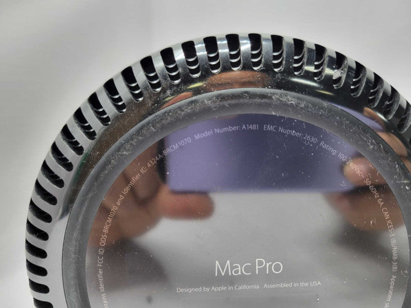 Apple Mac Pro 2013 A1481 Xeon E5-1650v2 3.5GHz 6-Core 64GB 256GB _