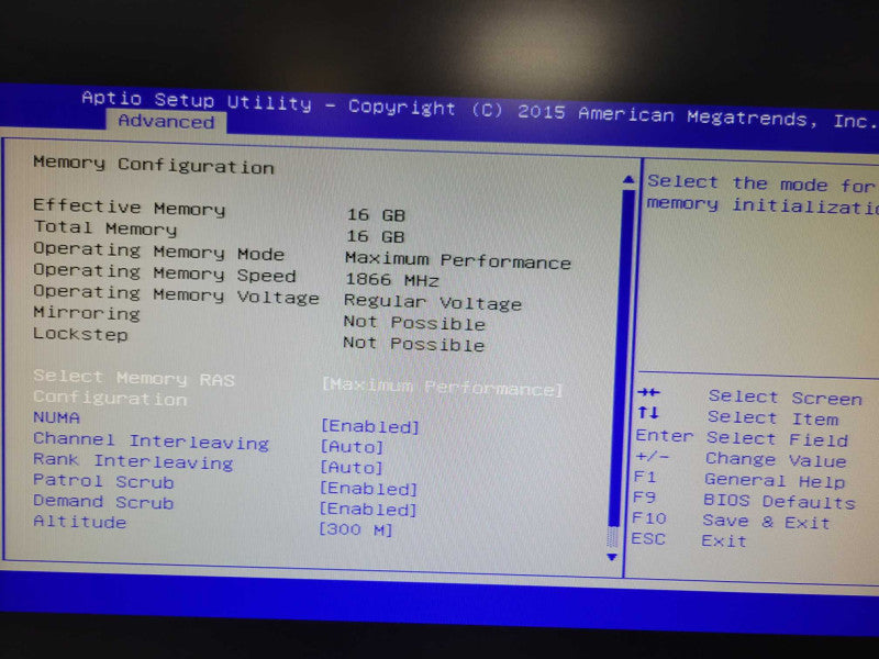 Cisco C220M4, 2x Xeon E5-2620v3 2.4GHz, 16GB RAM, MRAID12G, 2x PSU, 2.5\\" _