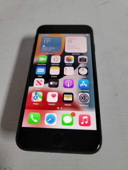 Apple iPhone 8 64GB (A1905)