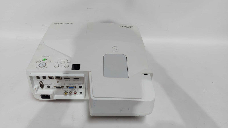 NEC UM351W 3500 LUMENS WXGA ULTRA SHORT THROW (UST) Projector 697H #
