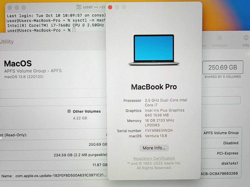 Apple Macbook Pro 2017 13\\" Core i7-7660U @ 2.5GHz 16GB DDR3 250GB SSD [Read] (