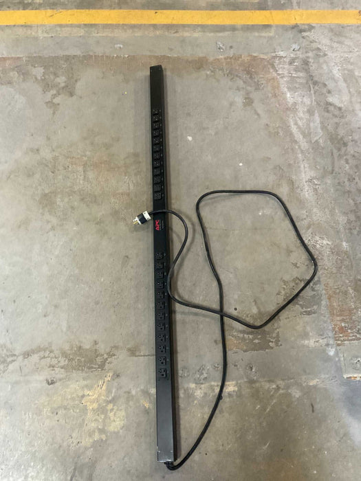 APC Rack PDU, Basic, Zero U, 20A, 120V, (24)5-20 -