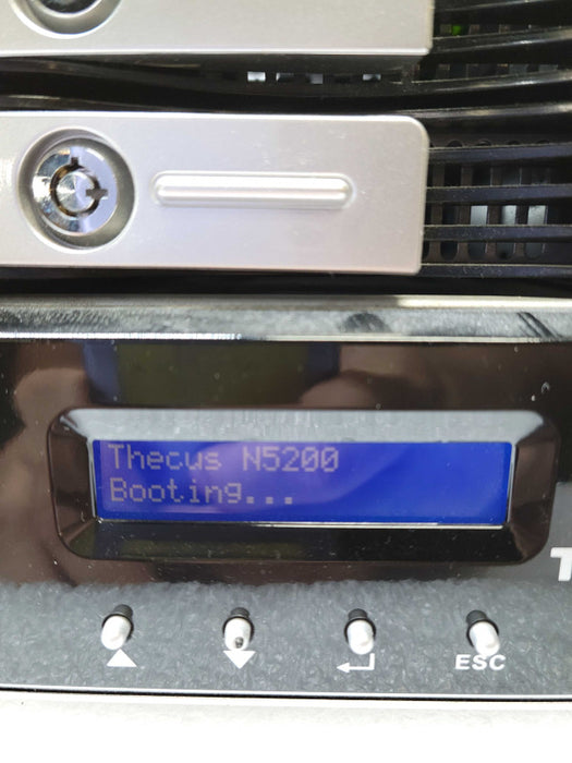 Thecus N5200 PRO NAS Server (AS-IS) Q