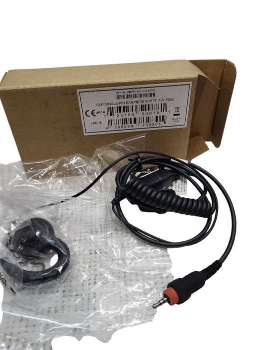New Motorola Radio Kit- See descriptions and Pictures for details Q&