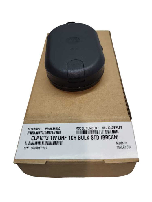 New Motorola Radio Kit- See descriptions and Pictures for details Q&