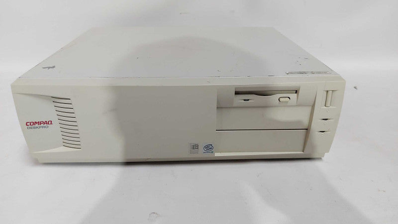 Compaq Deskpro Vintage Business Pentium 3 @ 500Mhz / 64MB Ram / Series PD1005 #