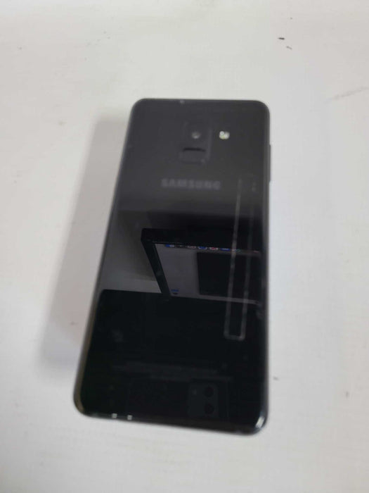 Samsung Galaxy A8 32GB (SM-A530W) Q