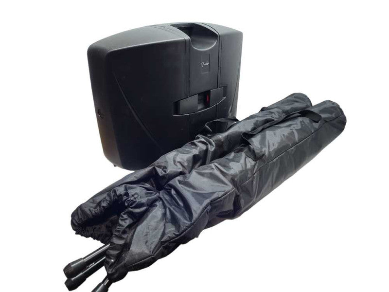 Fender Passport Conference  PA system PR844 with Stands &