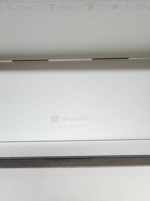 Microsoft Surface Pro 7+ - Core i5-1135G7 | 16GB | 256GB SSD