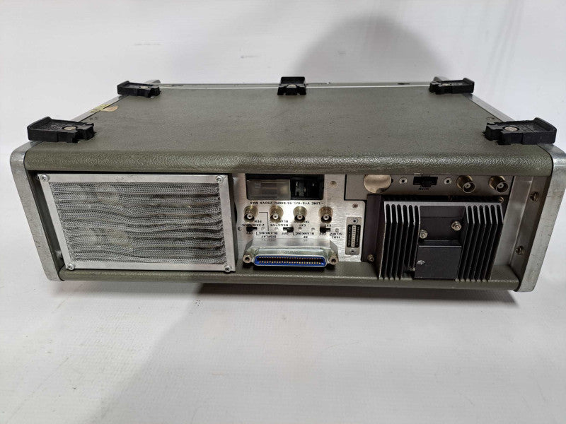 Vintage HP 8620C SWEEP OSCILLATOR W/ 86260A-H89 RF PlugIn #
