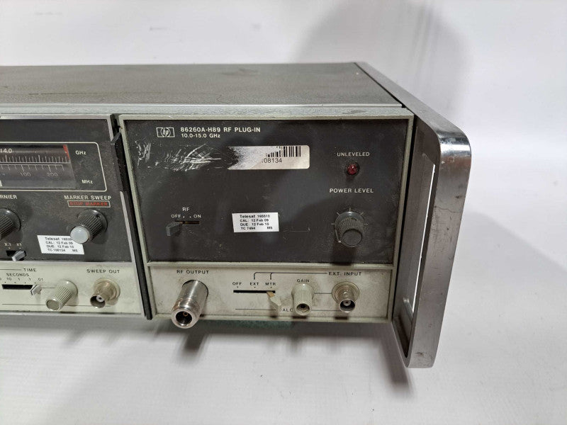 Vintage HP 8620C SWEEP OSCILLATOR W/ 86260A-H89 RF PlugIn #