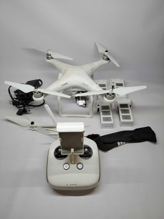 DJI Phantom 3 Pro Fly More (4 batteries, remote, charger, blades)