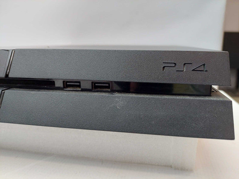 Sony Playstation 4 Model: CUH-1115A