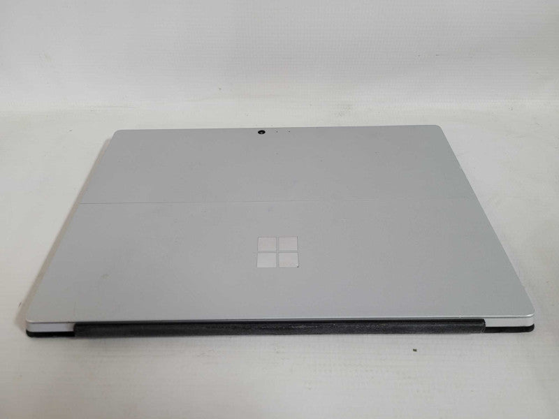 Microsoft Surface Pro 4 - i5-6300U, 4GB RAM, 128GB SSD