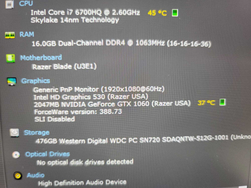 Razer Blade RZ09-0195, i7-6700HQ, 16GB DDR4, GeForce GTX 1060, 512GB m.2 *RE
