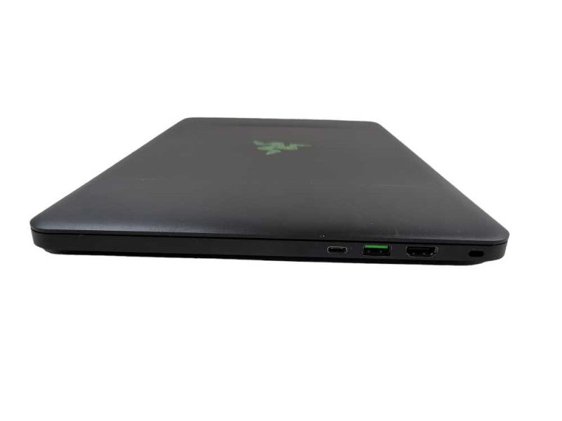 Razer Blade RZ09-0195, i7-6700HQ, 16GB DDR4, GeForce GTX 1060, 512GB m.2 *RE
