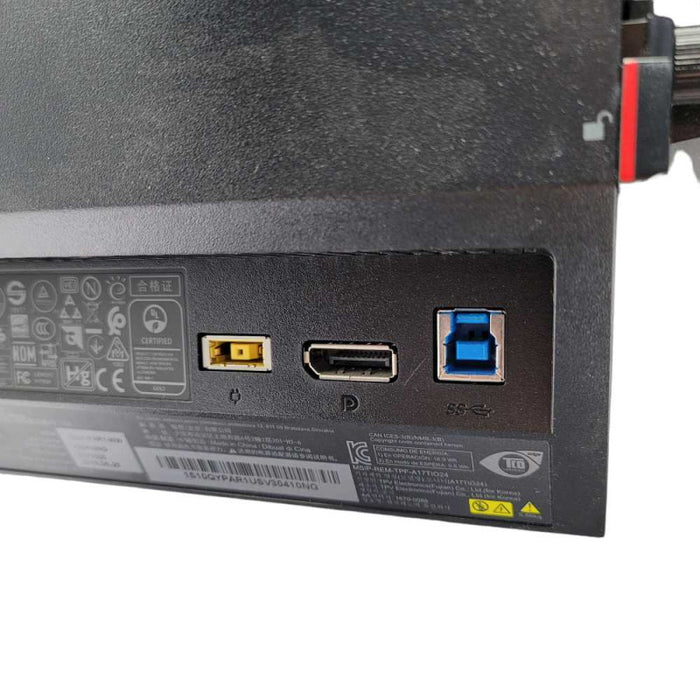 Lenovo TIO24Gen3 Monitor Komputer Ryzen 3 PRO 2200GE @3.2GHz 8GB RAM READ  Q-