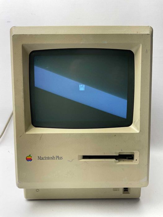 Macintosh Plus 1Mb Model:M001A with FANNY MAC fan attachment READ   -