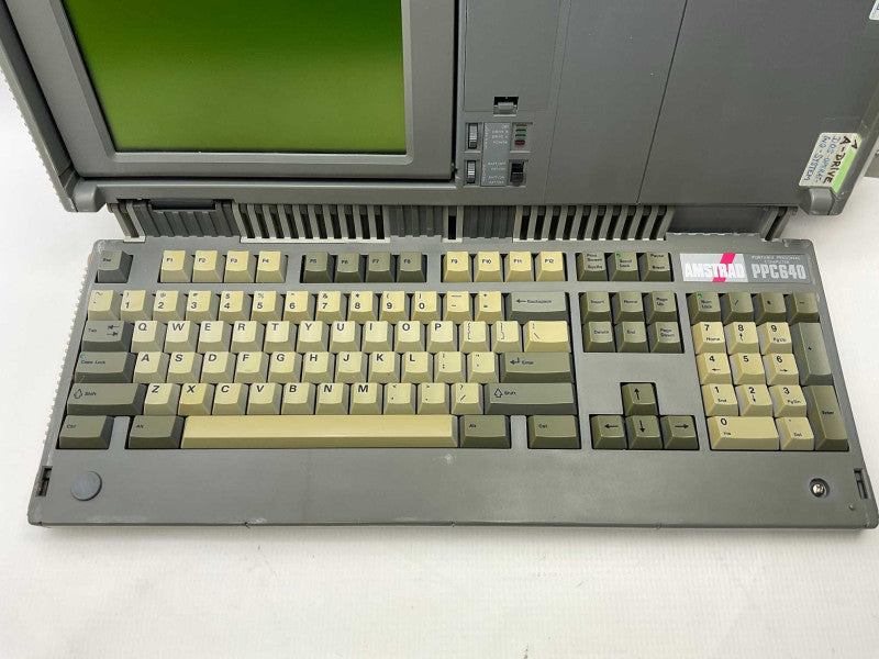 AMSTRAD PPC640 PORTABLE COMPUTER READ  -