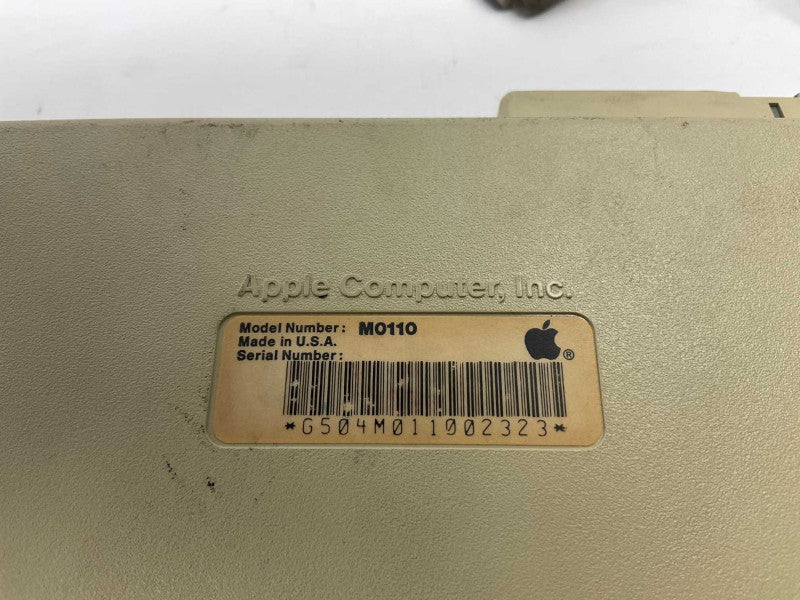 Apple Original Vintage M0100 Mouse + M0110 Keyboard  -
