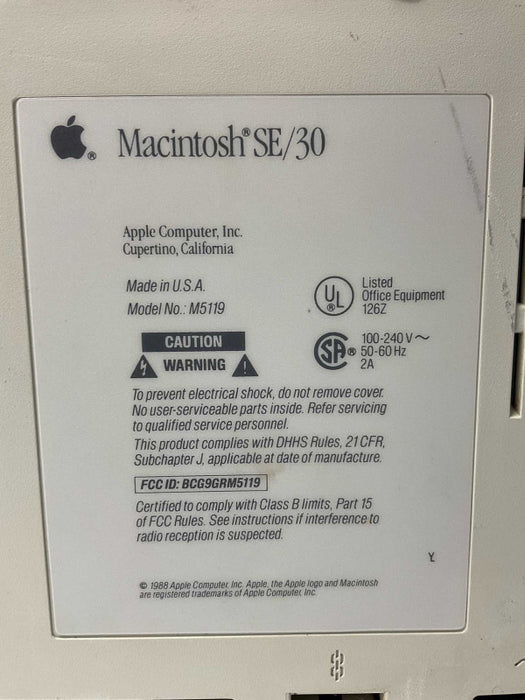 Apple Macintosh SE/30 MODEL: M5119 READ  -