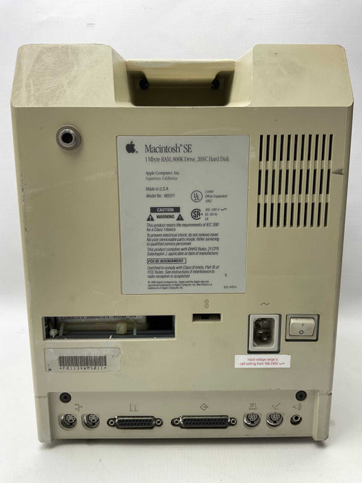 Apple Macintosh SE/30 1Mbyte RAM, 800K Drive, 20SC Hard Disk Model: M5011 -