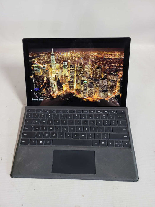 Microsoft Surface Pro 5 - i5-7300U, 8GB RAM, 256GB SSD