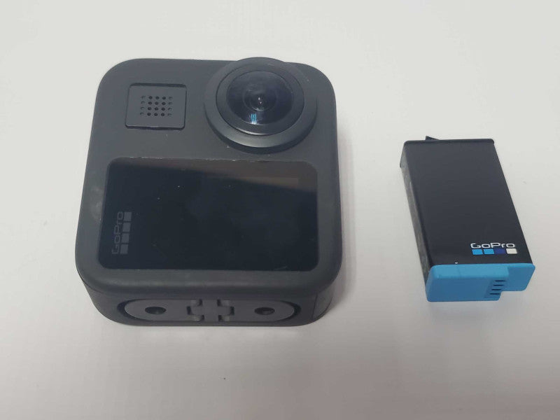 GoPro Max 360Â° 6K UHD 16.6MP Photo Waterproof Action Camera (READ) |