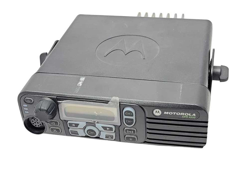 Motorola XPR4550 UHF two way Mobile radio only _