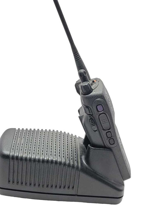 Motorola XTS 2500 H46UCF9PW6BN Digital Radio with Charging Cradle, READ _