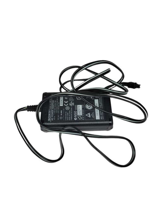 Sony Handycam DCR-HC46 Digital Video Cassette Mini DV Camcorder w/ Charger