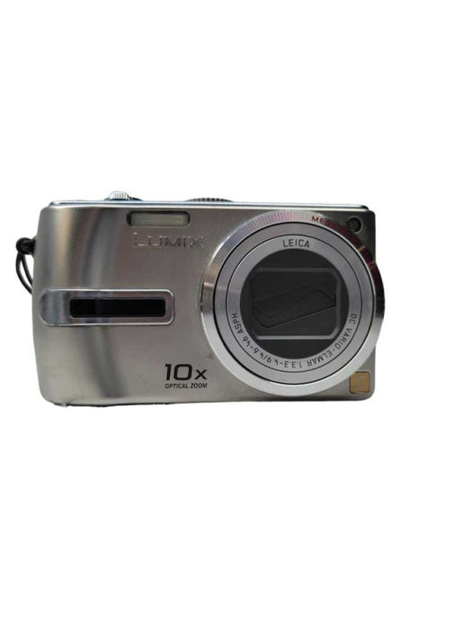 Panasonic Lumix DMC-TZ3, 7.2 Megapixel digital camera, 10x zoom