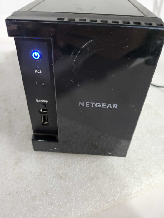 NetGear Network Storage RN31200 NAS Enclosure 2-Bay BOOTS 1x Caddies NO HDD !